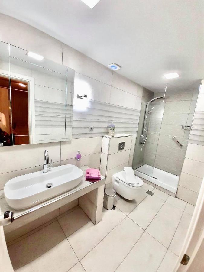 Avra Comfort Rooms ネア・ポティダイア エクステリア 写真