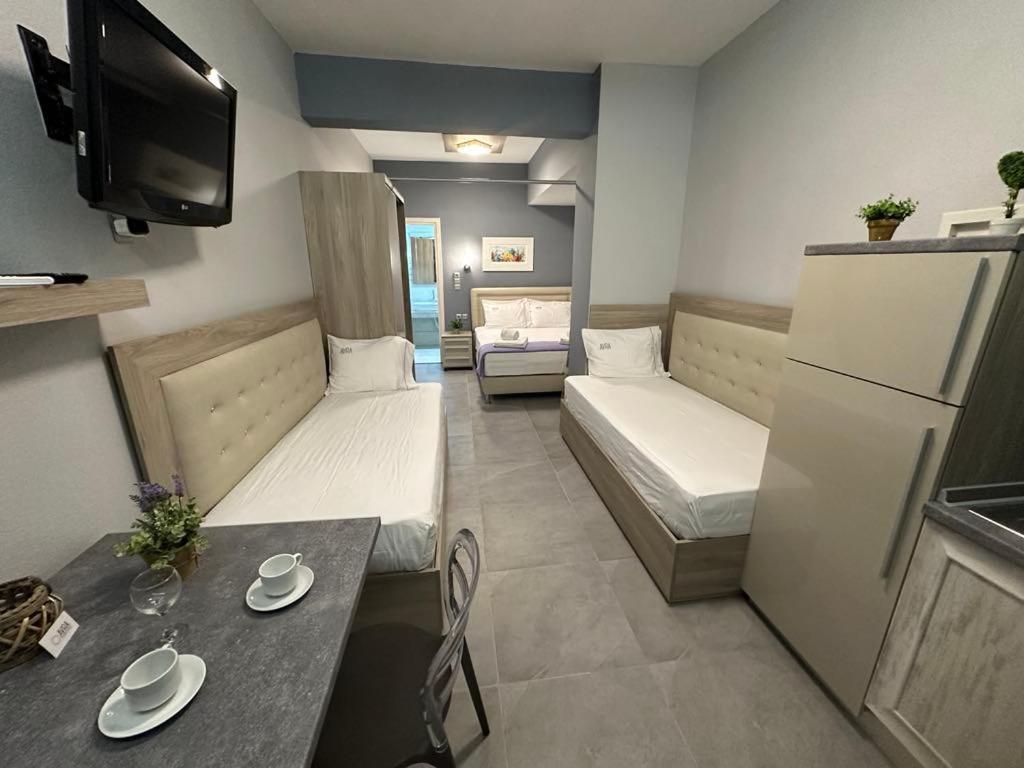 Avra Comfort Rooms ネア・ポティダイア エクステリア 写真